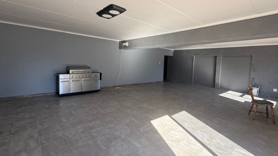 Commercial Property for Sale in Fisherhaven Western Cape